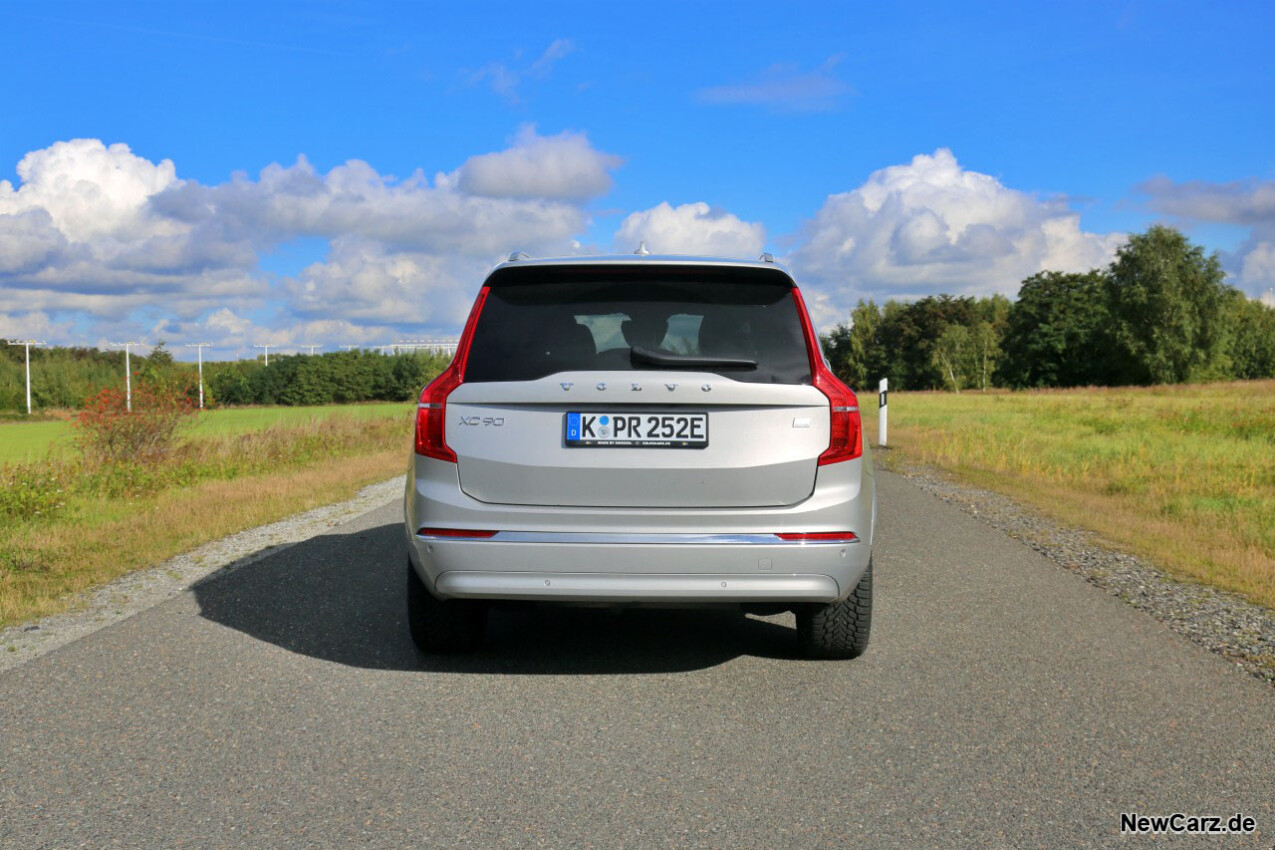 Volvo XC90 Recharge T8 Heck