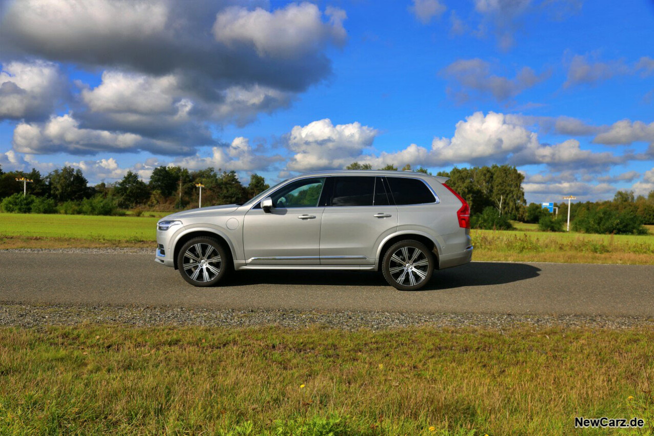 Volvo XC90 Recharge T8 Seite links