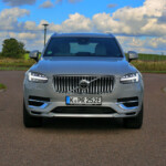 Volvo XC90 Recharge T8 Front
