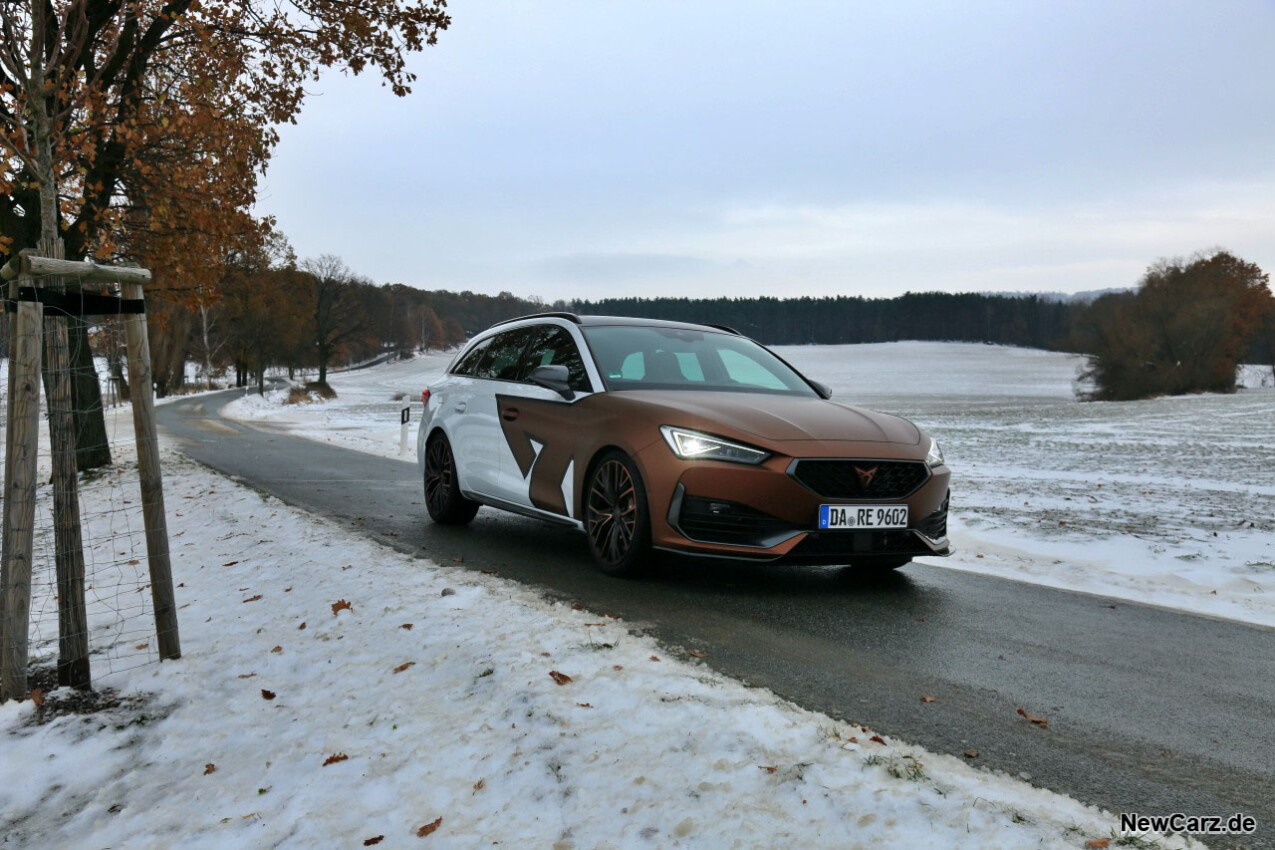 Cupra Leon Sportstourer VZ Abt schräg vorne rechts