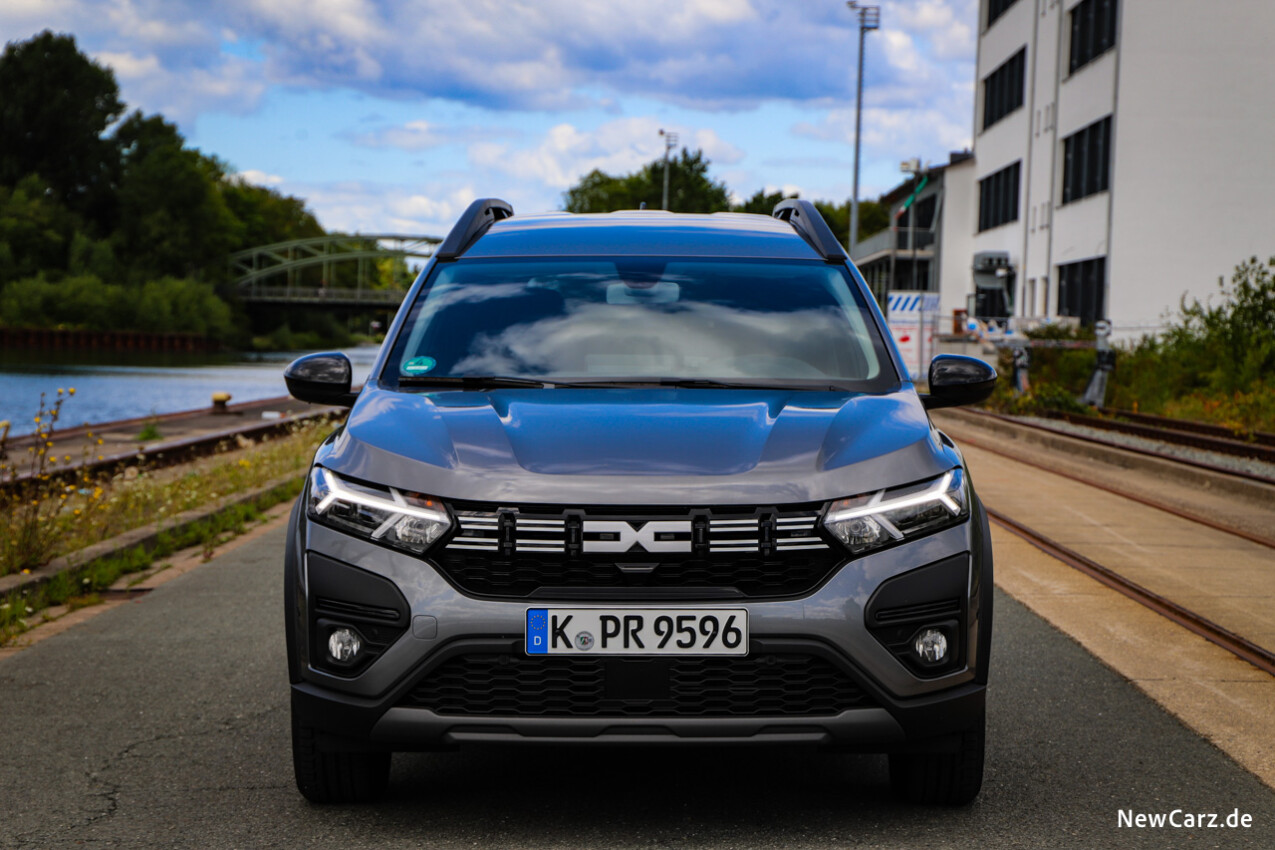 Dacia Jogger Hybrid Front