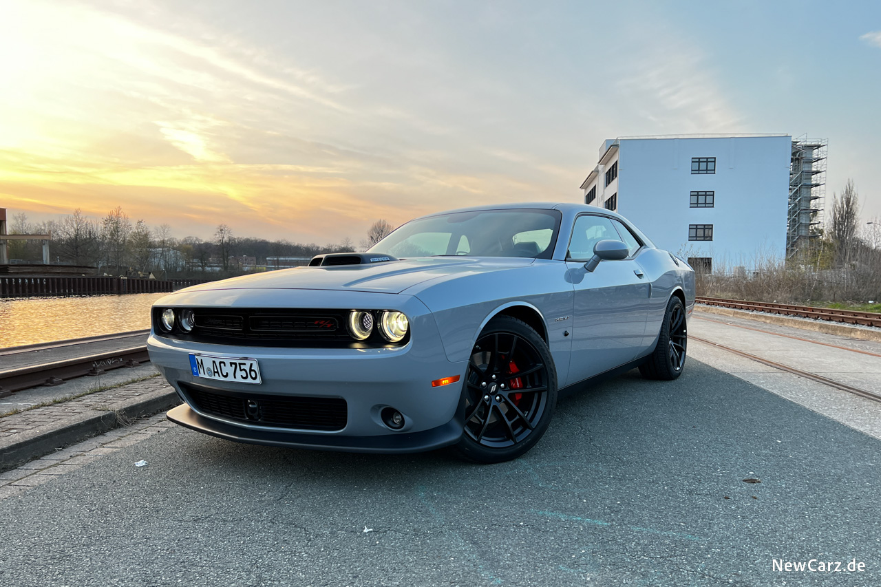 Dodge Challenger R/T Shaker  Test –  Die goldene Mitte