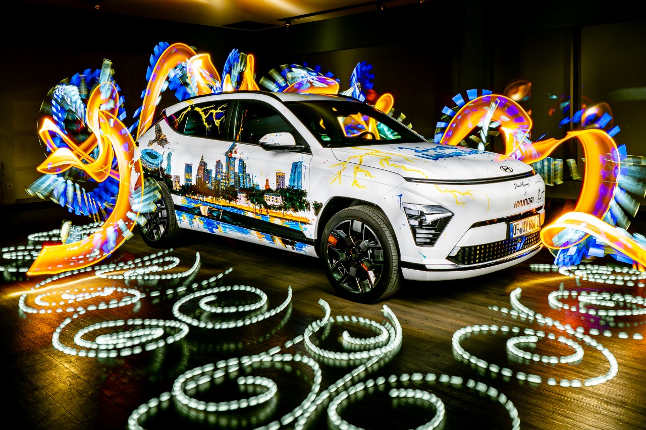 Hyundai Kona Elektro wird zum Kunstwerk