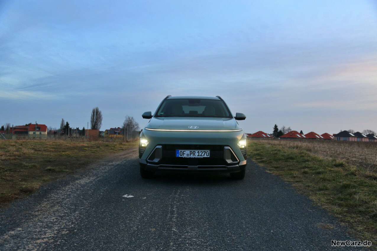 Hyundai Kona Hybrid Front mit Licht