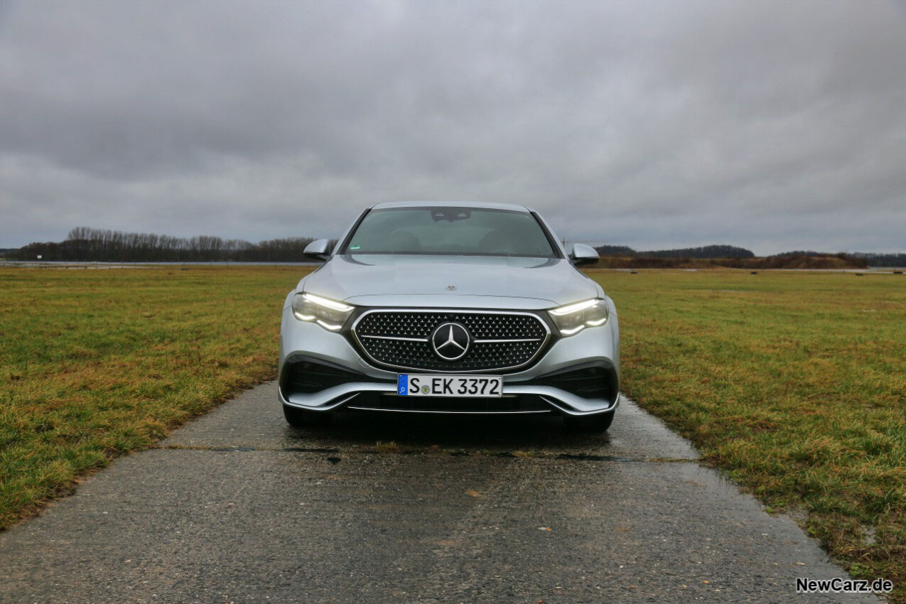 Mercedes-Benz E 220d 4Matic Front