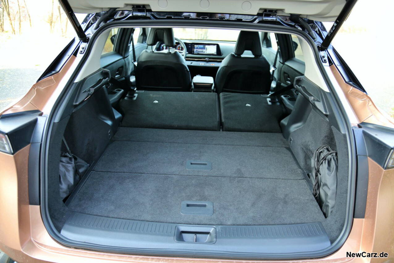 Kofferraum maximiert Nissan Ariya
