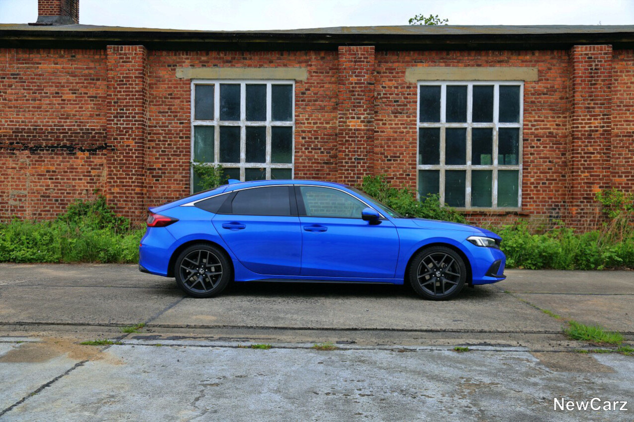 Honda Civic e:HEV Seite rechts