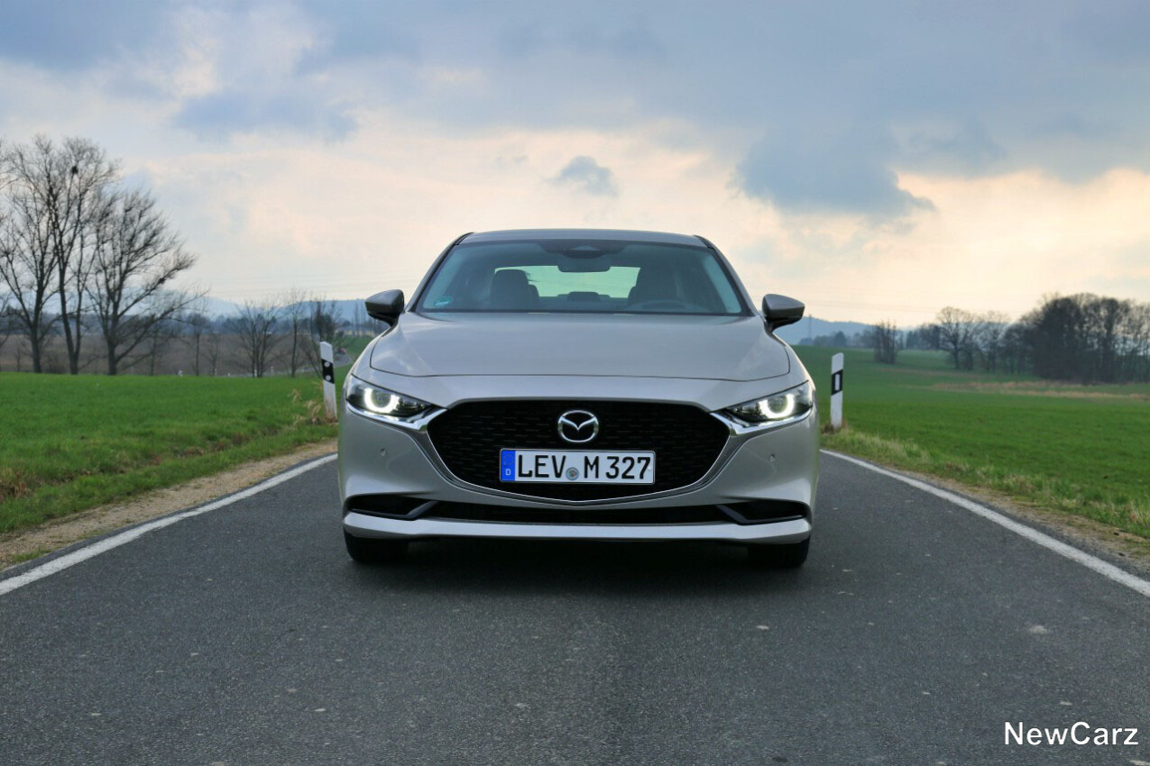 Mazda3 Fastback Front