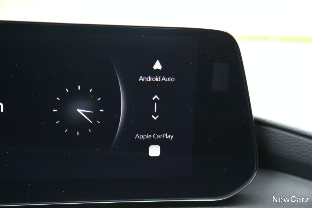 AppleCarPlay