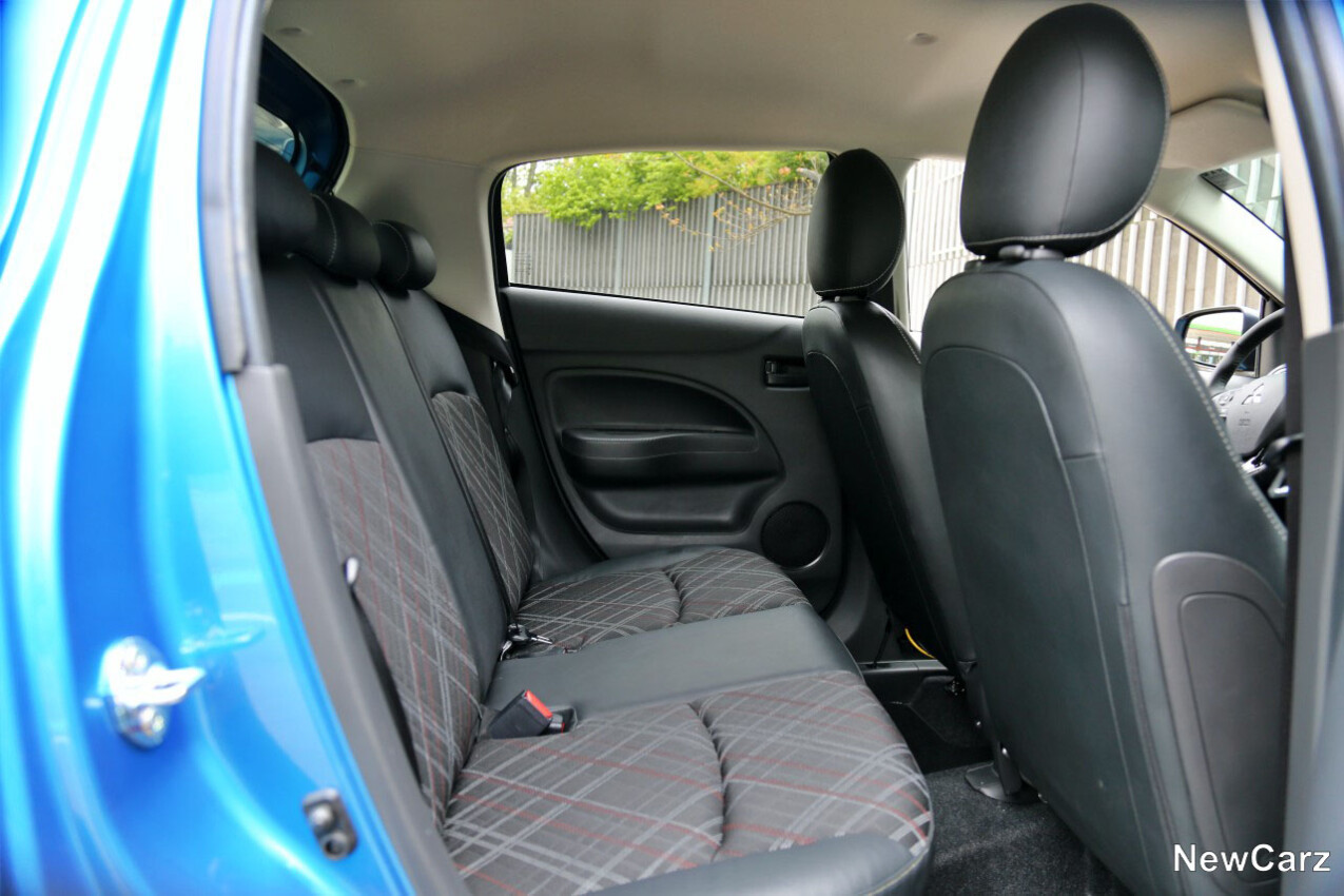 Rücksitze Mitsubishi Space Star MT