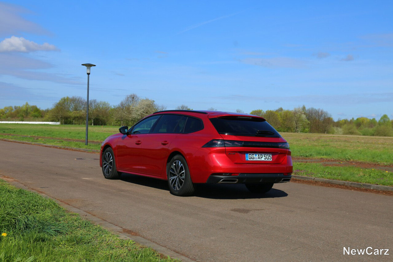 Peugeot 508 SW Facelift schräg hinten links