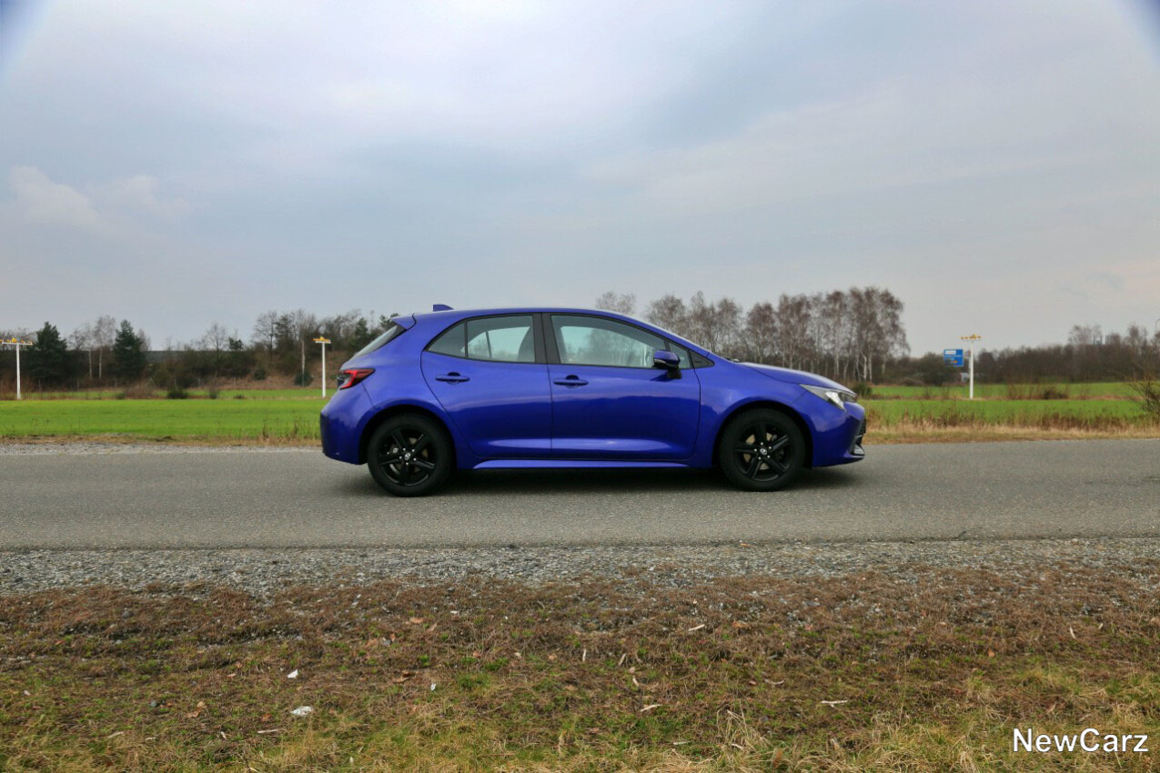 Toyota Corolla Hybrid Seite rechts