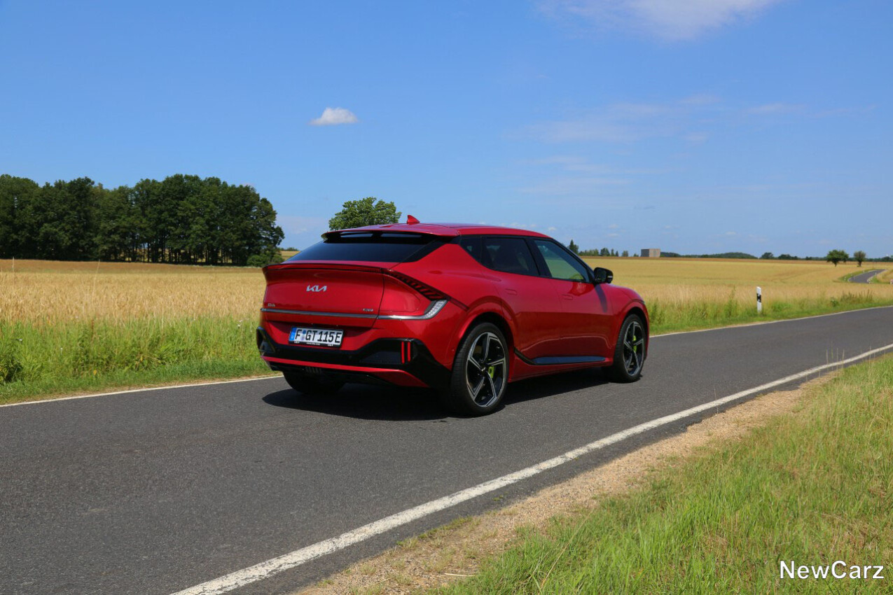 Kia EV6 GT schräg hinten rechts