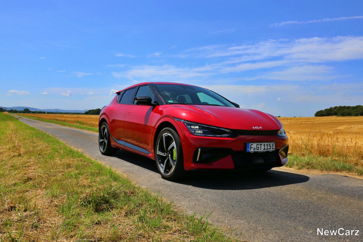 Kia EV6 GT vorne schräg rechts