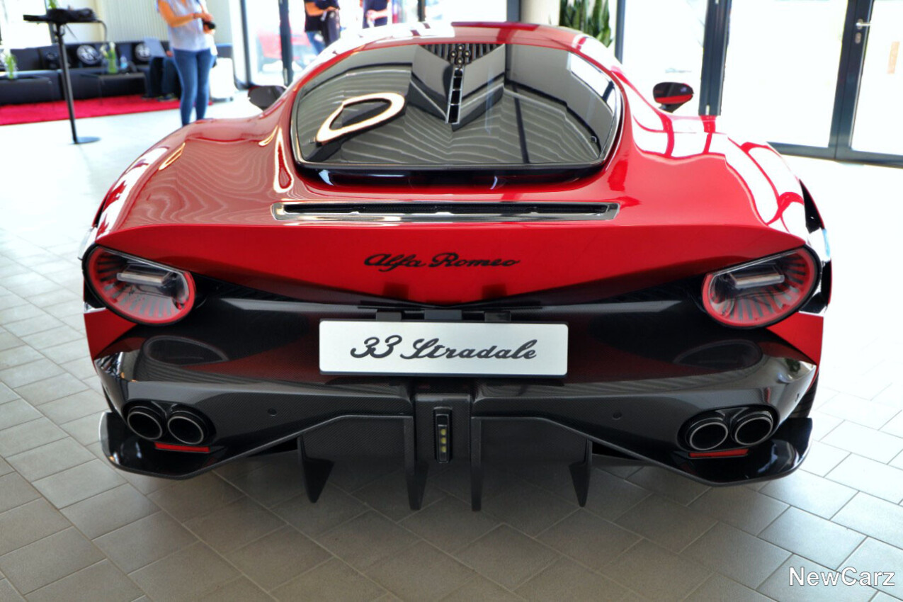 Alfa Romeo Stradale 33 Heck
