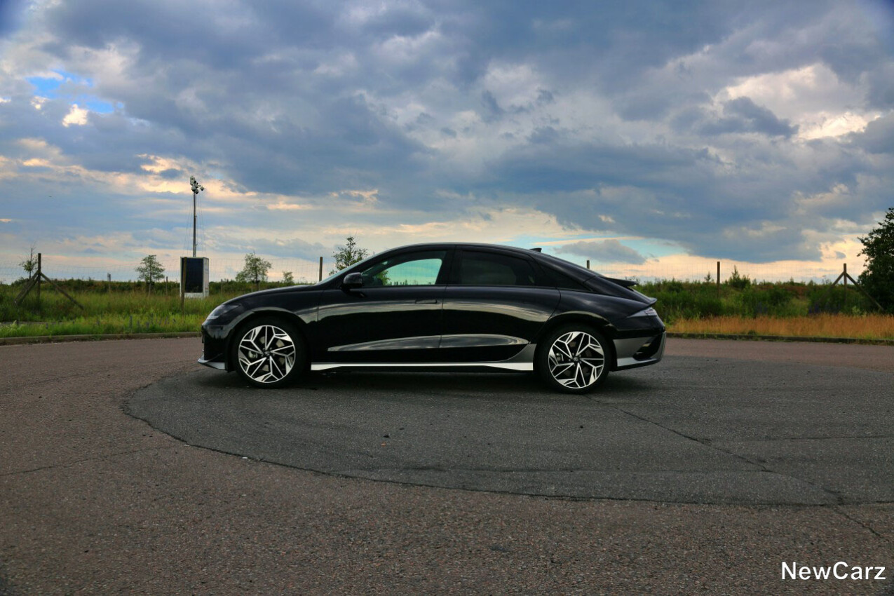 Hyundai IONIQ 6 Seitenperspektive links