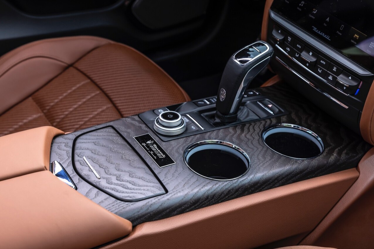 Maserati Quattroporte Grand Finale Mittelkonsole