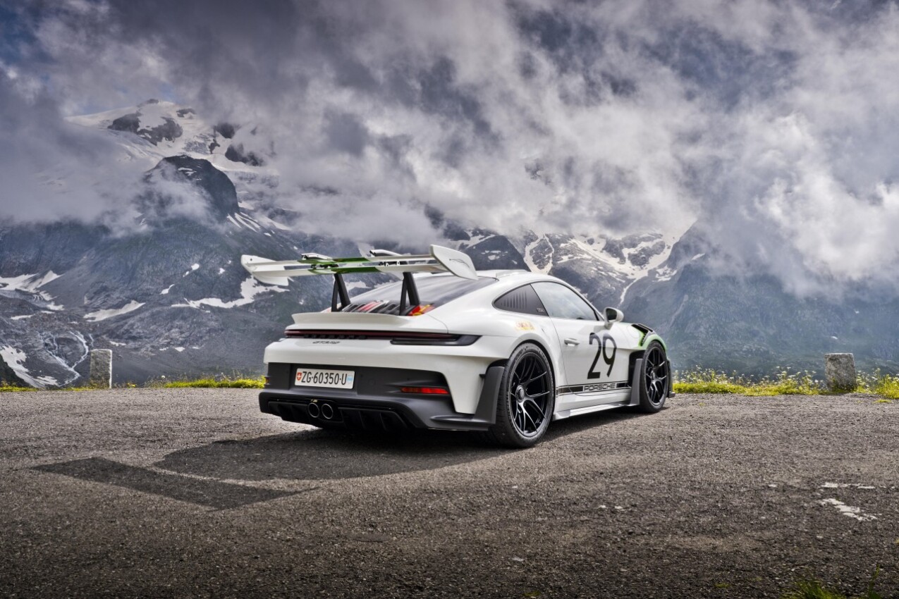 Porsche 911 GT3 RS Tribute to Jo Siffert vor den Alpen