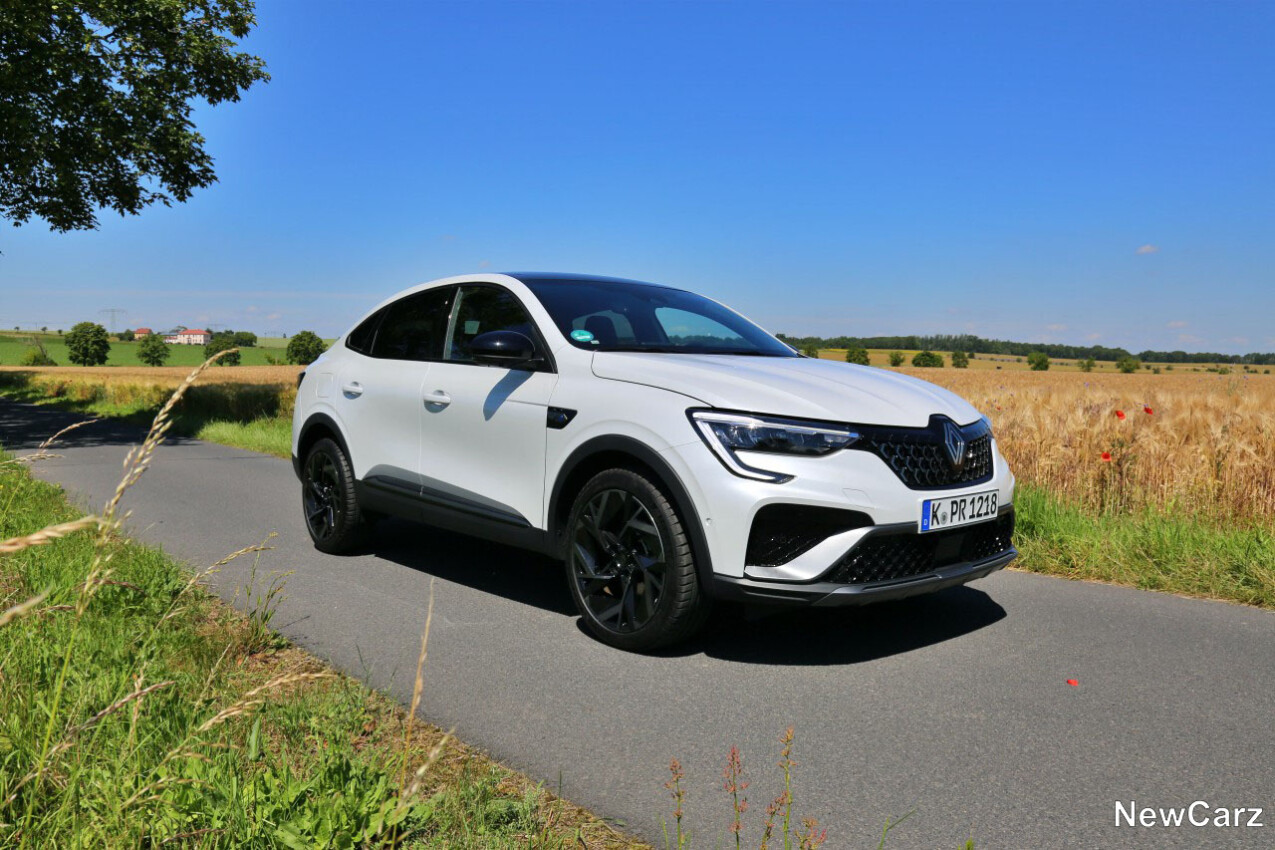 Renault Arkana Facelift schräg vorne rechts