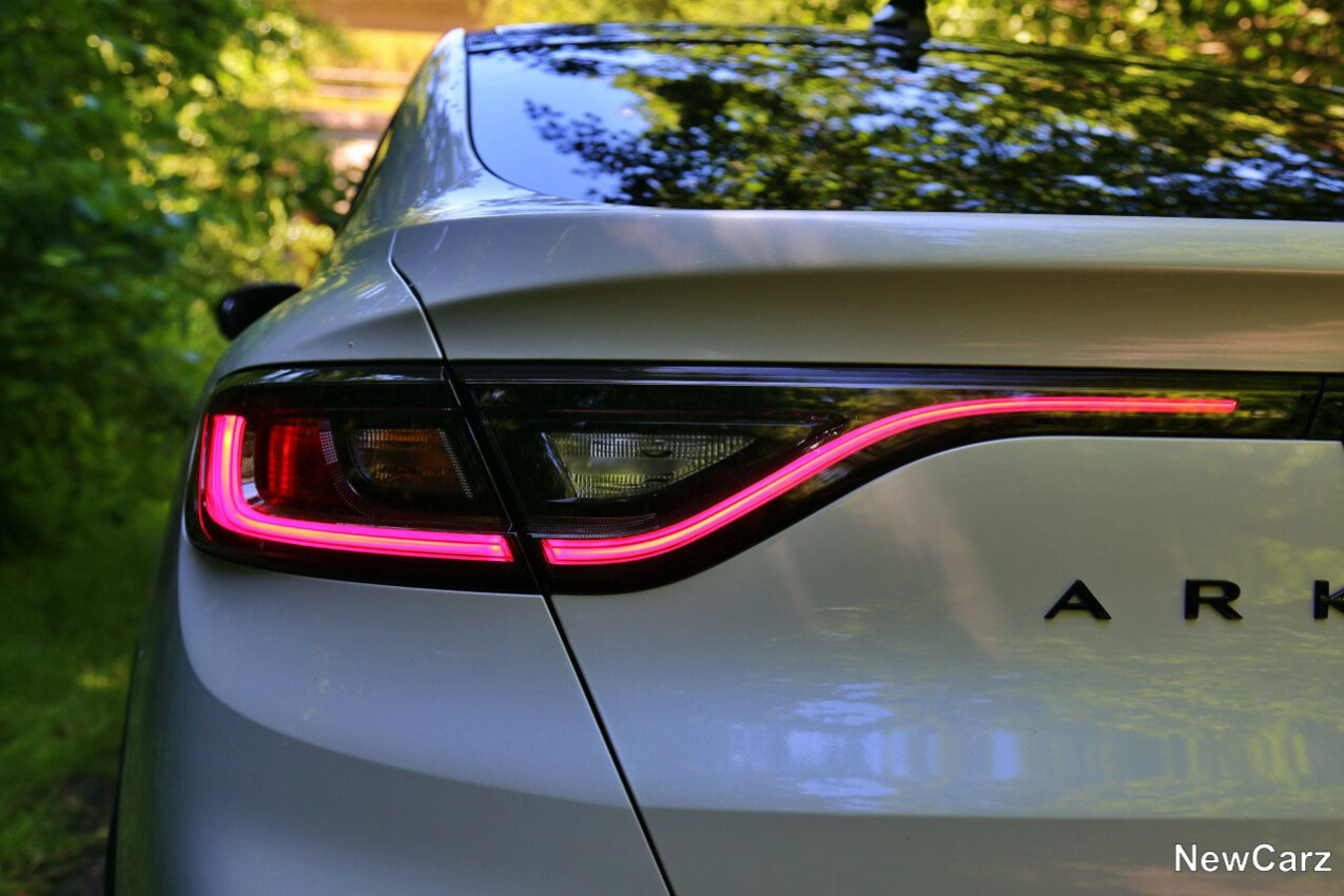 Rücklicht Renault Arkana Facelift