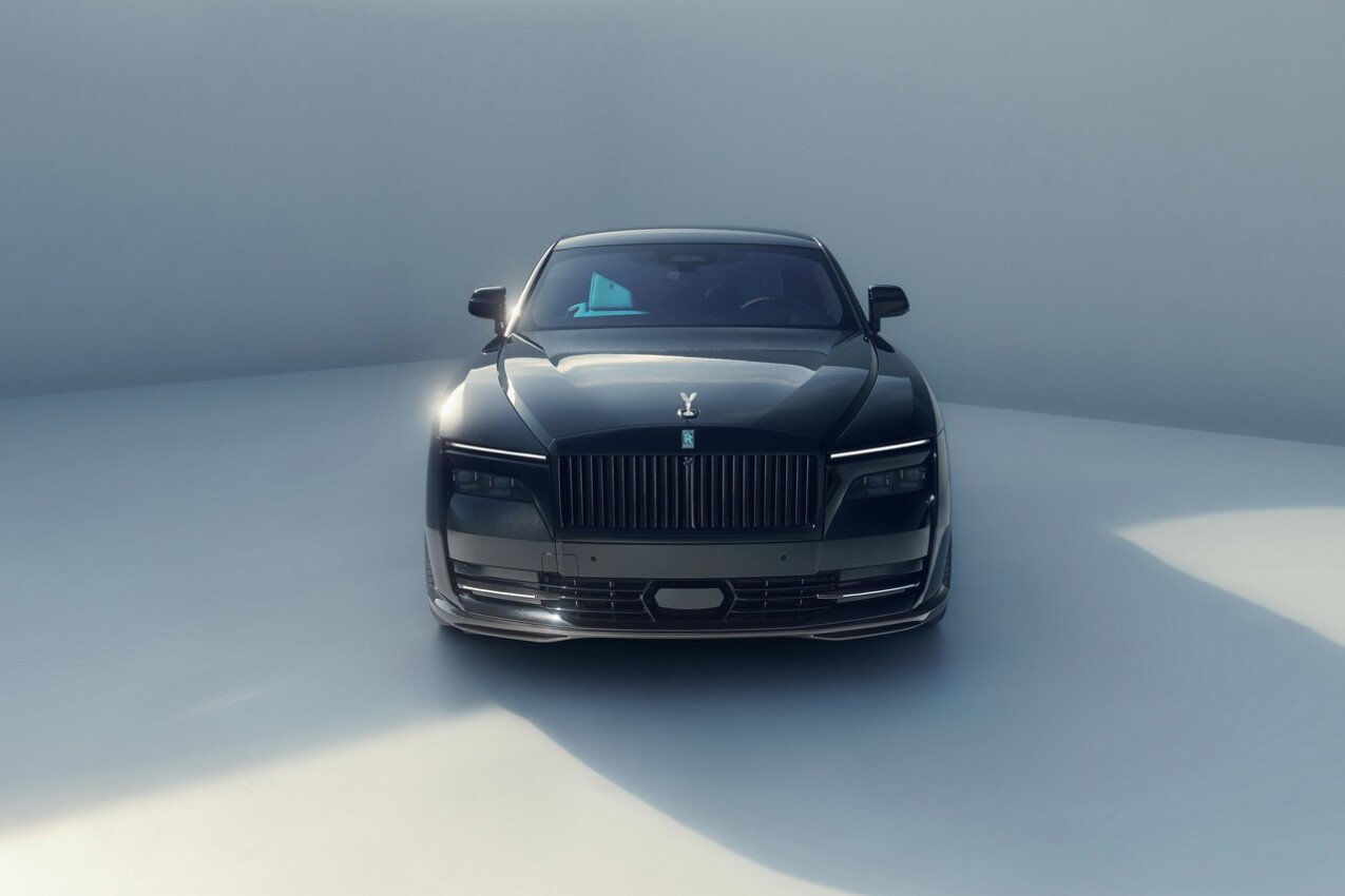 Rolls-Royce Spectre Front