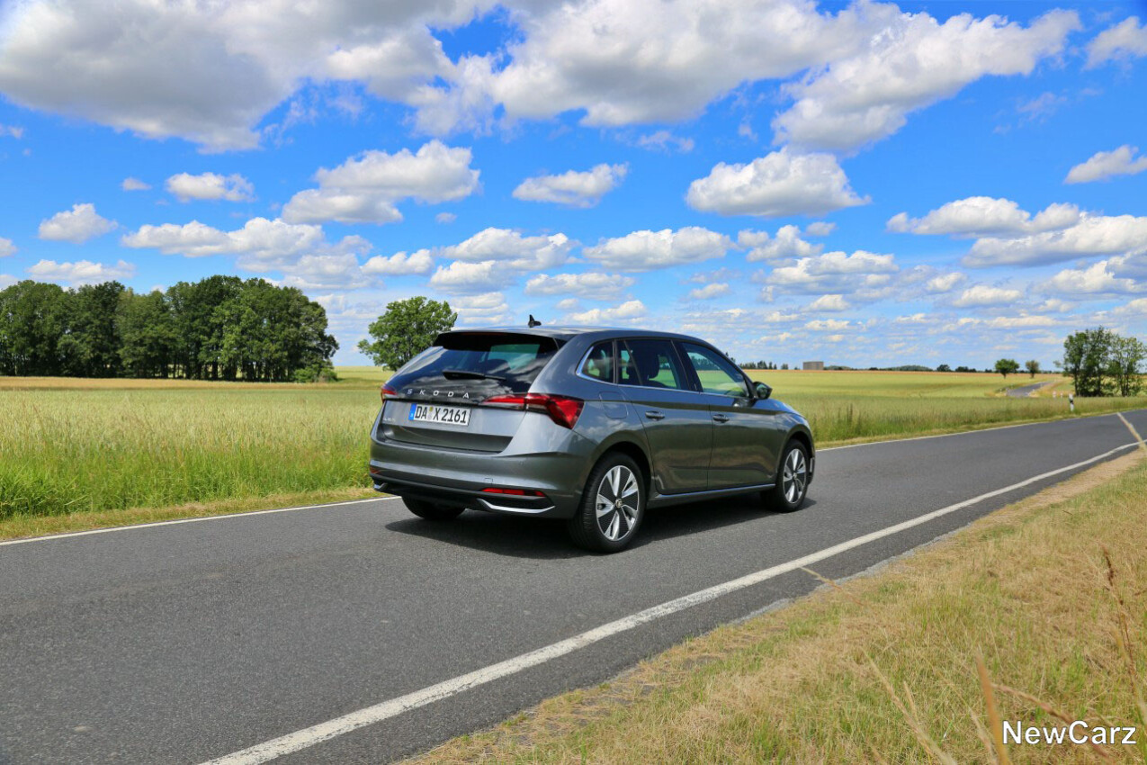Skoda Scala Facelift schräg hinten rechts
