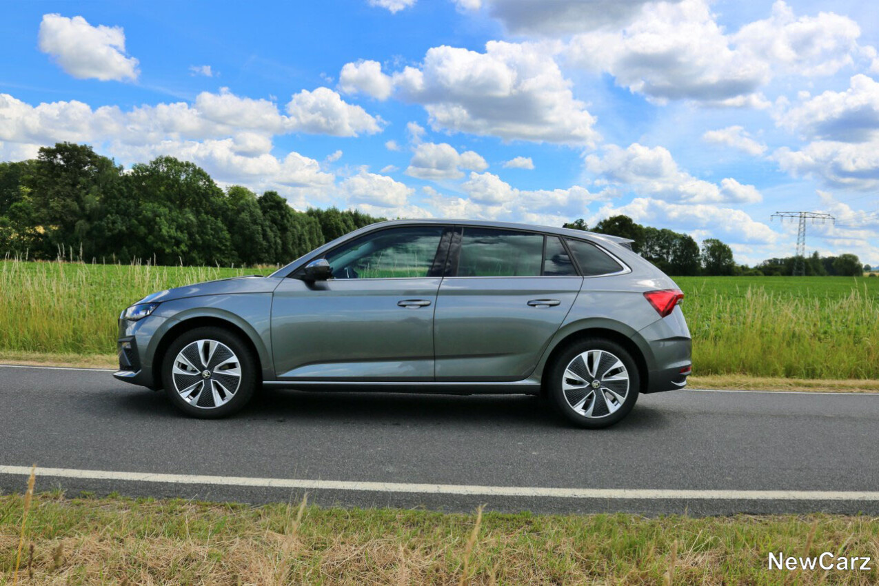 Skoda Scala Facelift Seite links