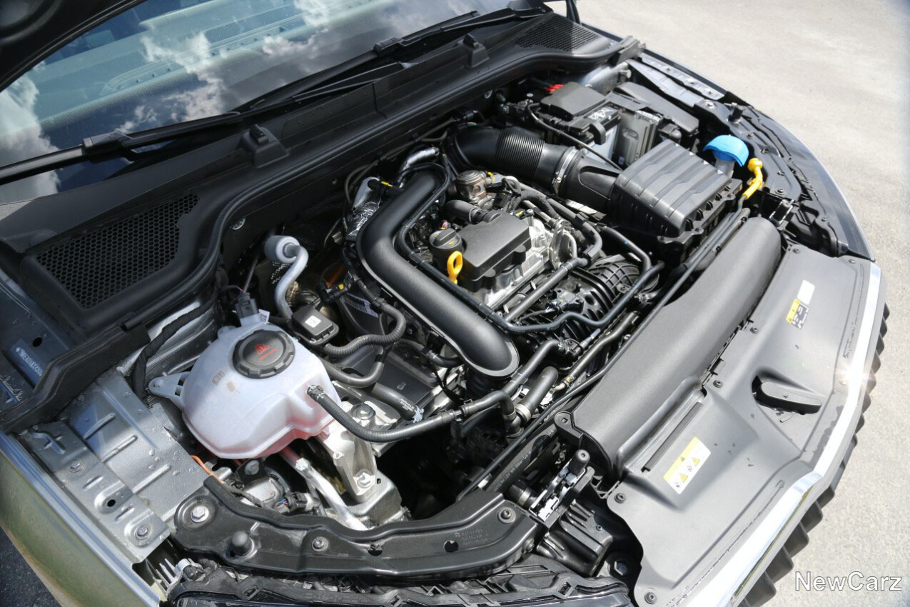 Motorraum Skoda Scala Facelift