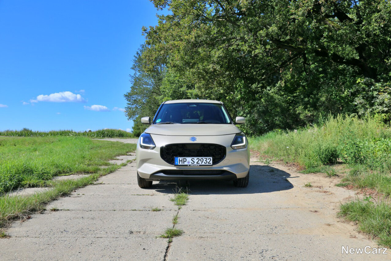 Suzuki Swift Front