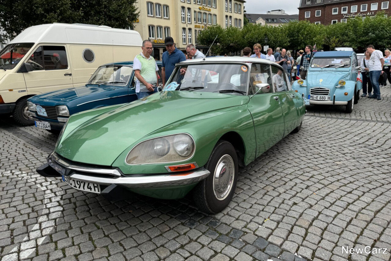 Citroën DS II auf Tour de Düsseldorf 2024