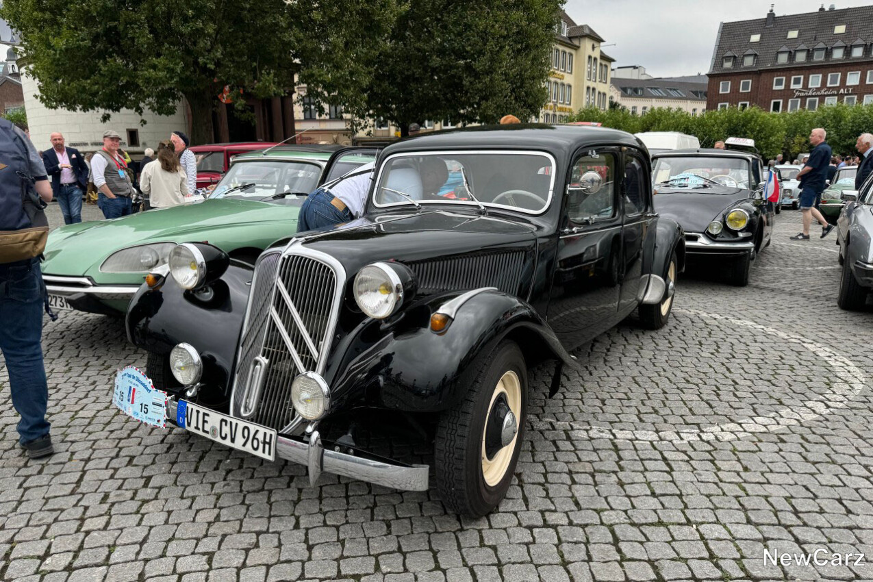 Tour de Düsseldorf 2024 - Citroën Traction Avant
