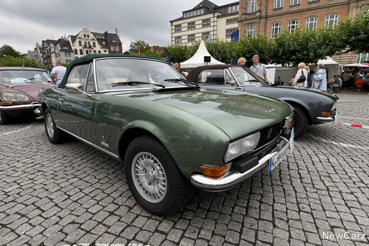 Tour de Düsseldorf 2024 - Peugeot 504 Cabrio