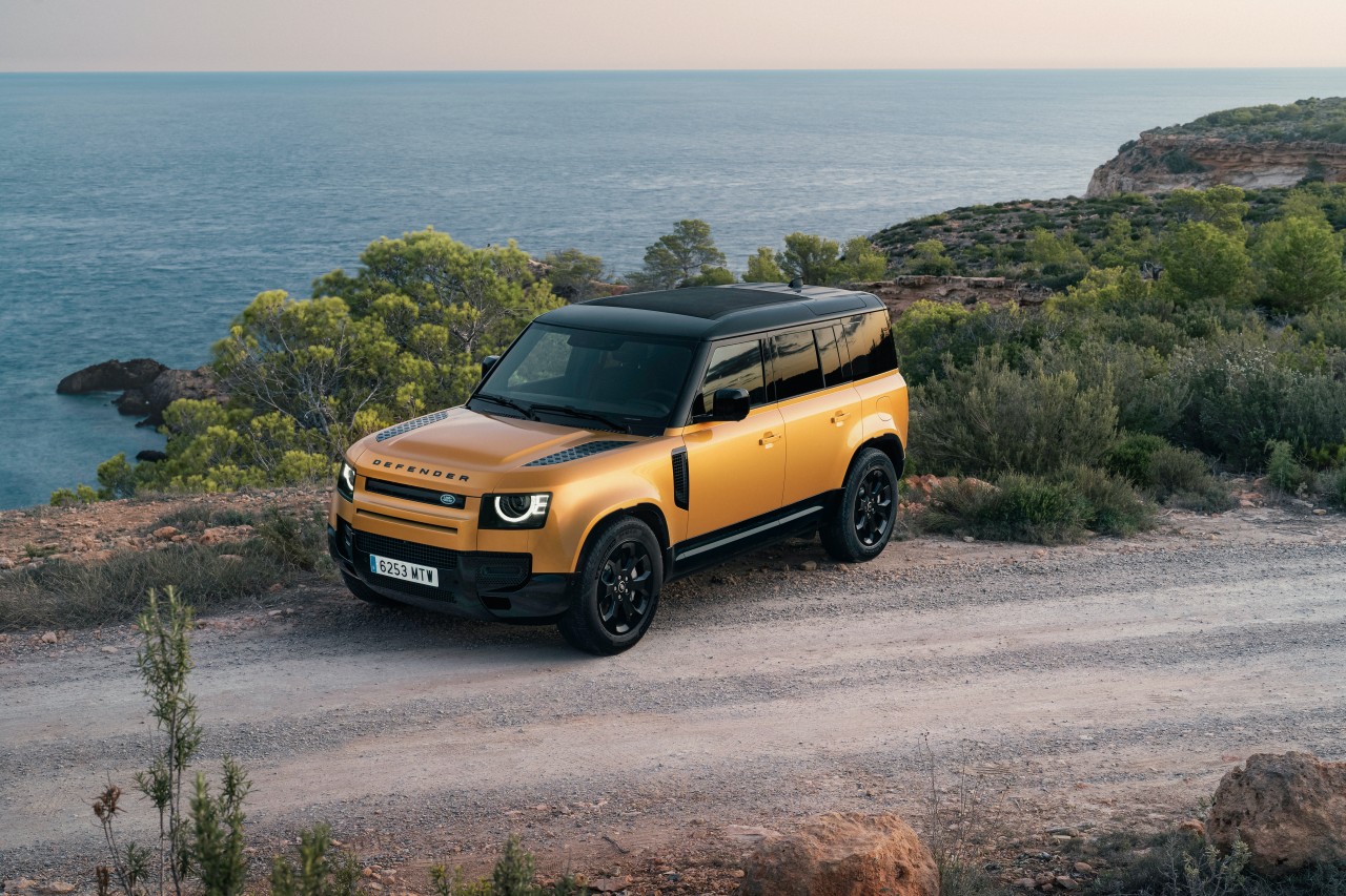 Defender Eivissa Edition