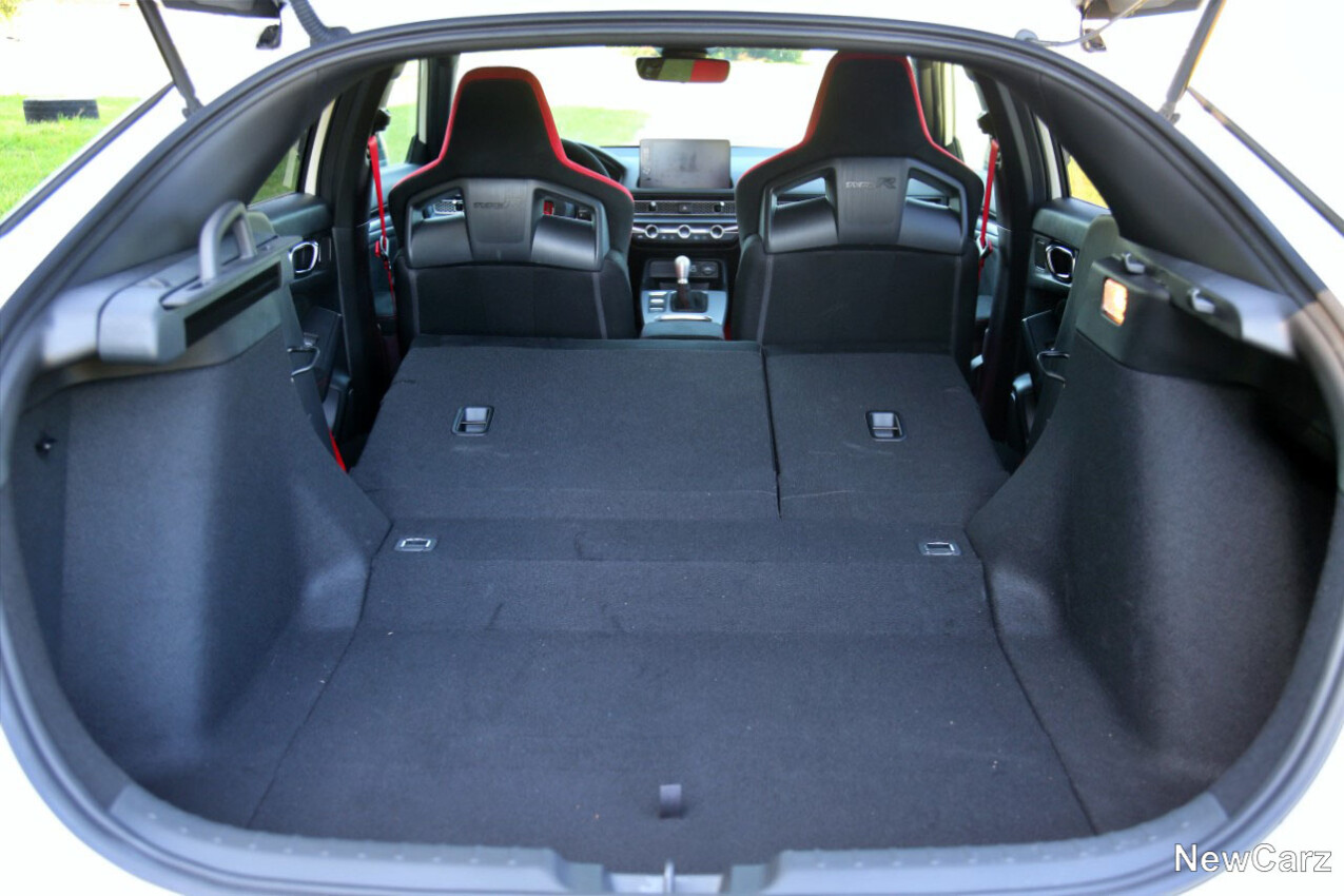 Honda Civic Type R Kofferraum maximal