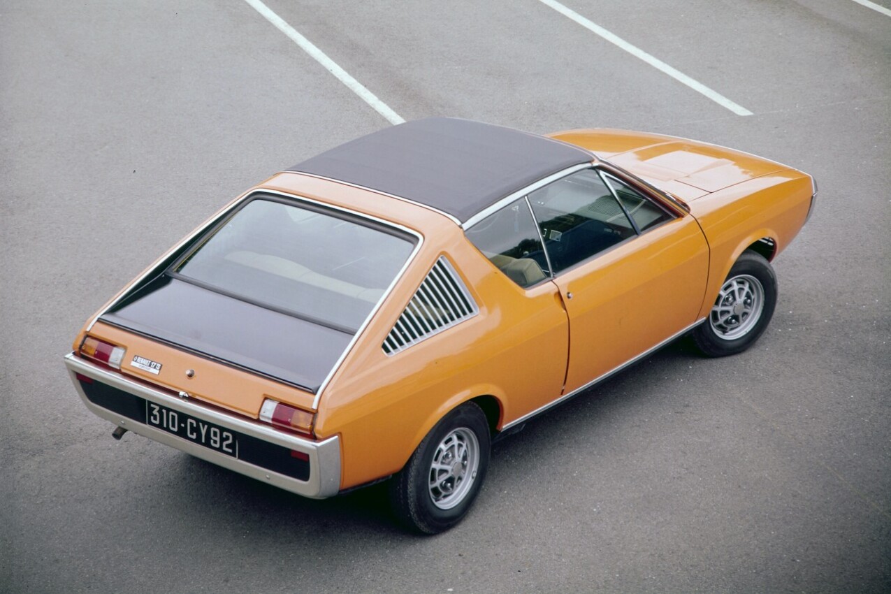 Renault 17