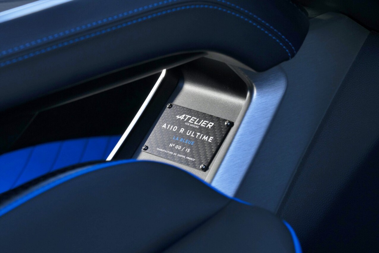 Alpine A110 Ultime Bande La Bleue
