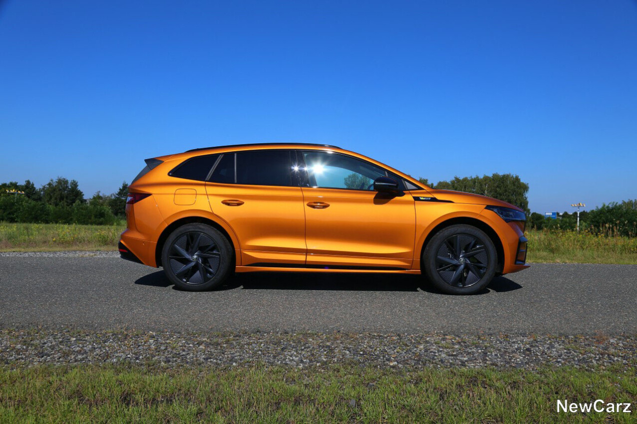Skoda Enyaq RS Seite rechts