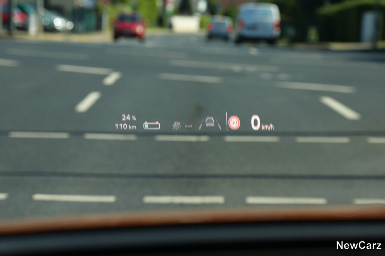 Skoda Enyaq RS HUD