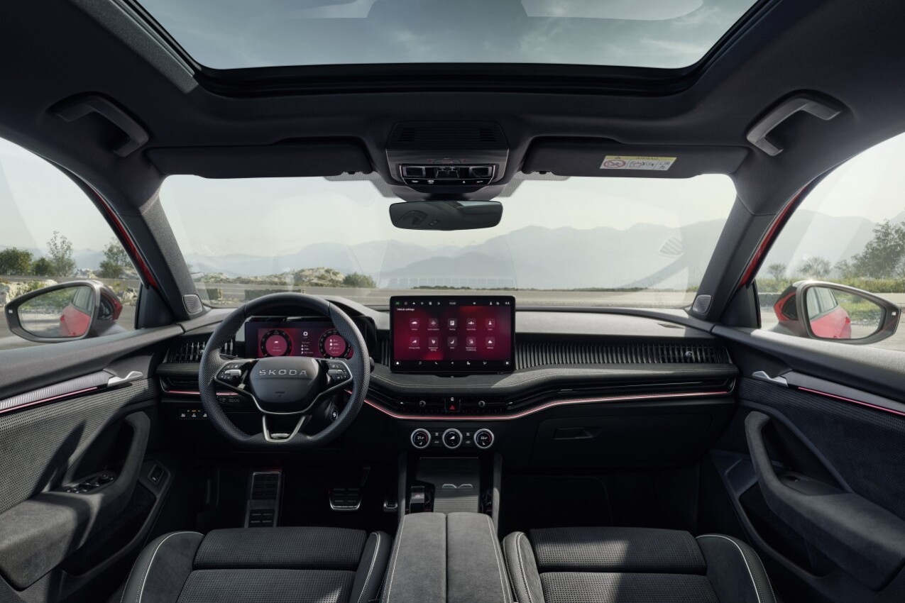 Innenraum Skoda Superb Sportline