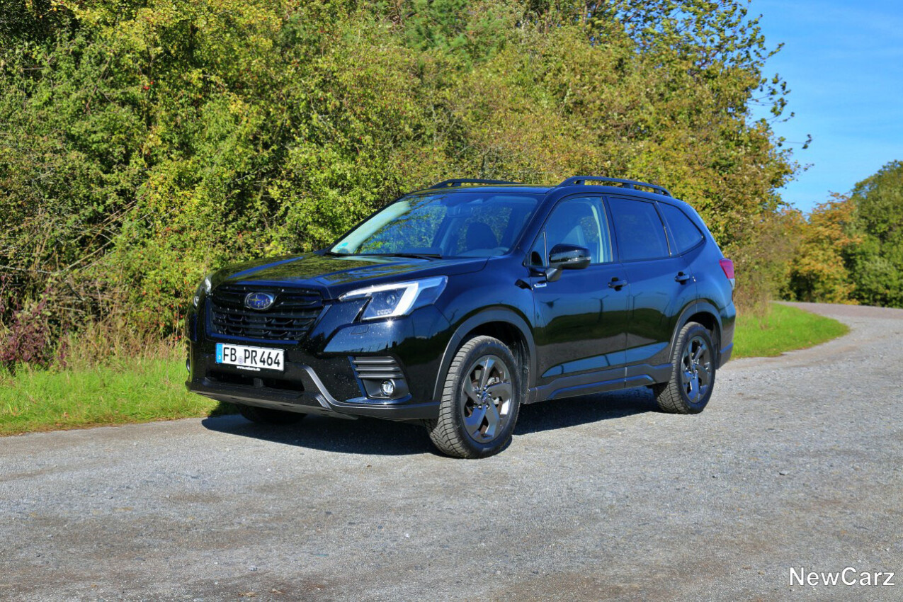 3D MAXpider ELEGANT Black R1 R2 | 19-24 Subaru Forester (L1SB02404709)