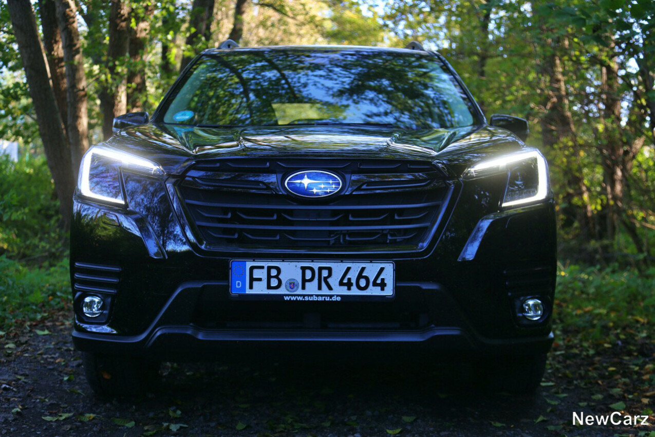 Subaru Forester Edition Black vorne