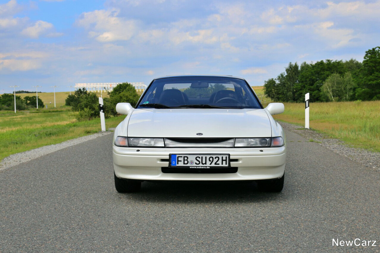 Subaru SVX vorn