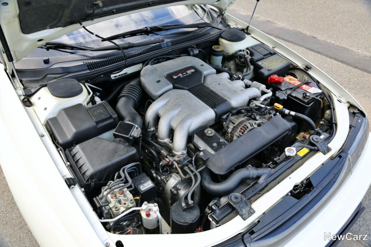 Motorraum Subaru SVX