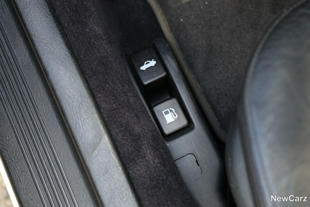Tanköffner Subaru SVX