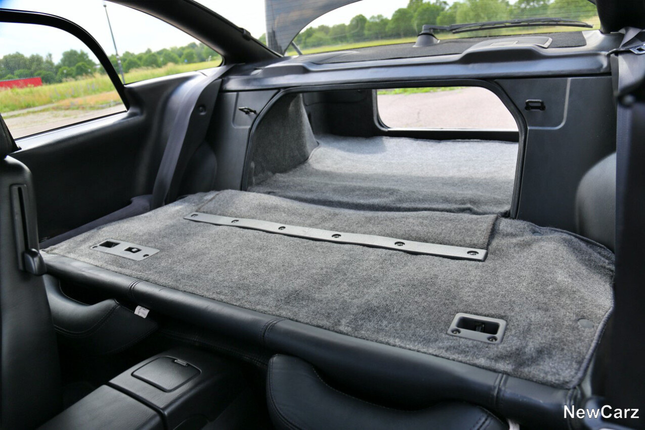 Subaru SVX Durchlade