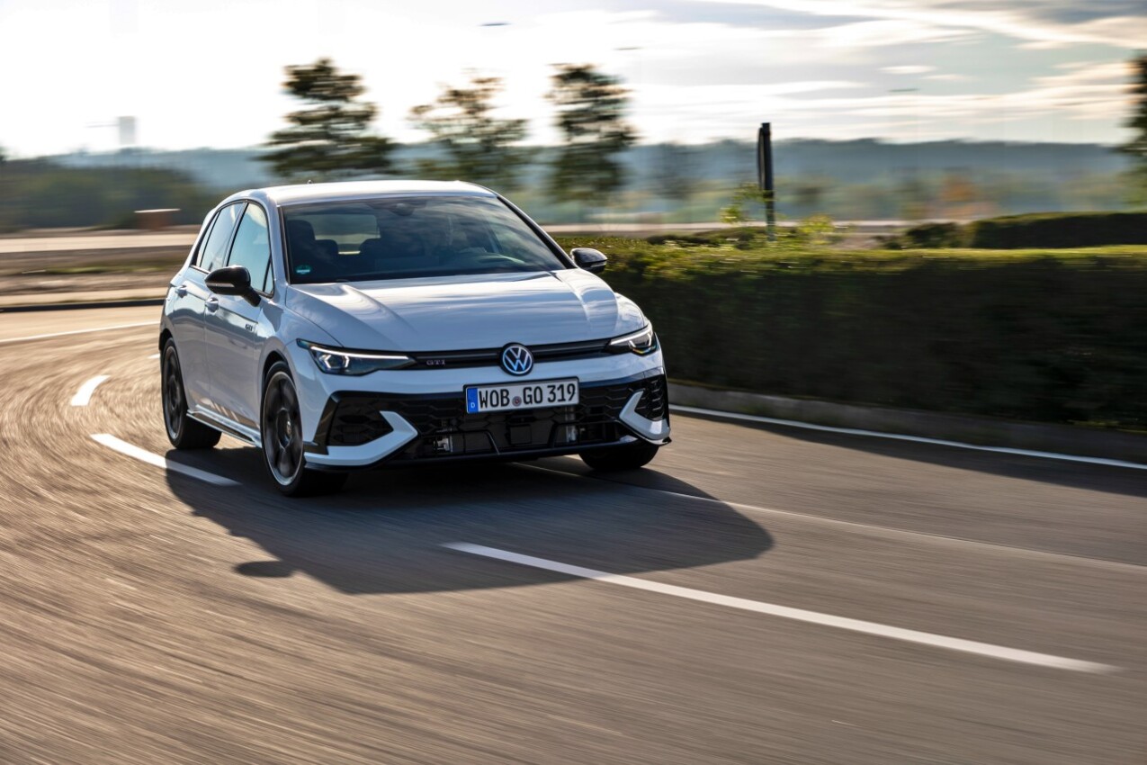 VW Golf GTI Clubsport on Track