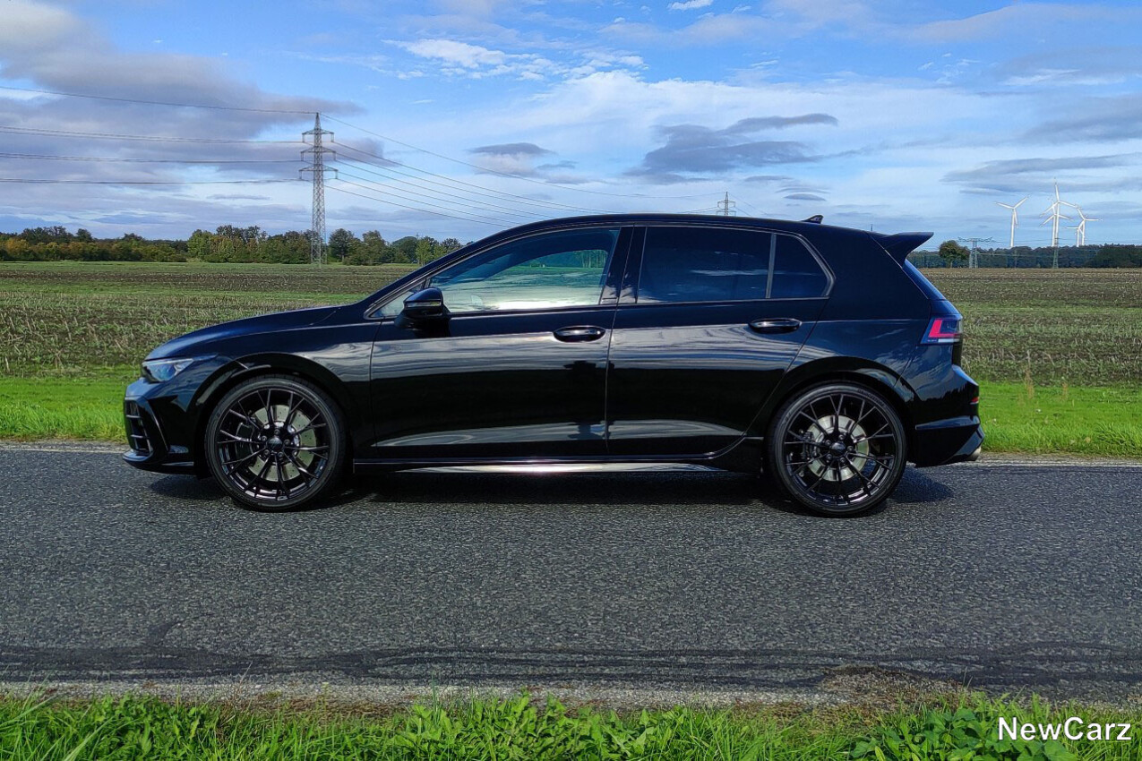 VW Golf R Black Edition Seite links