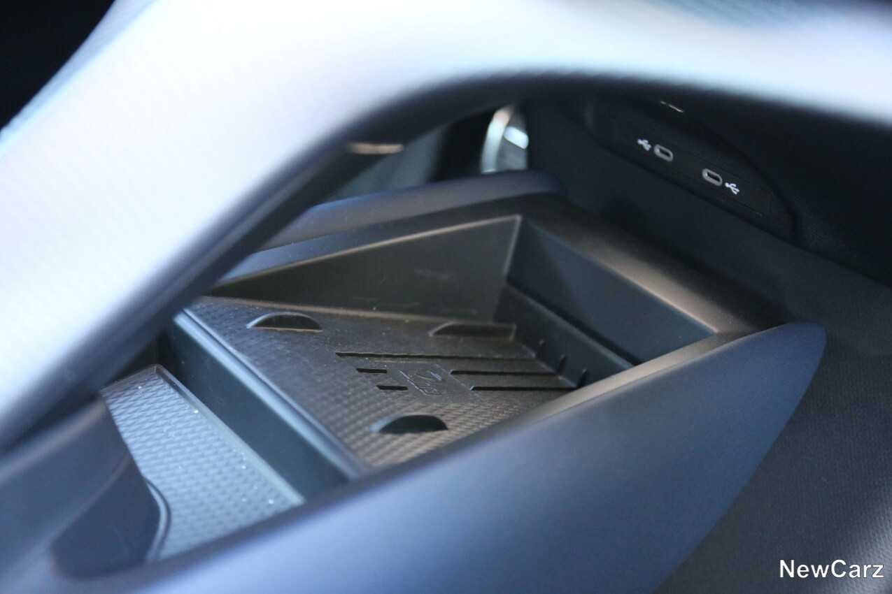 Cupra Tavascan VZ kabellose Ladestation