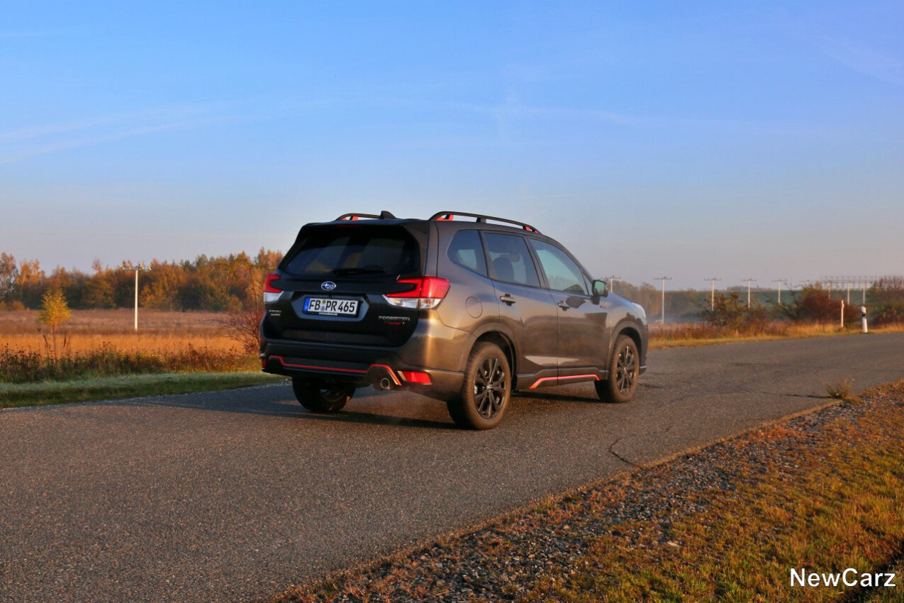 Subaru Forester Edition Exclusive Cross schräg hinten rechts