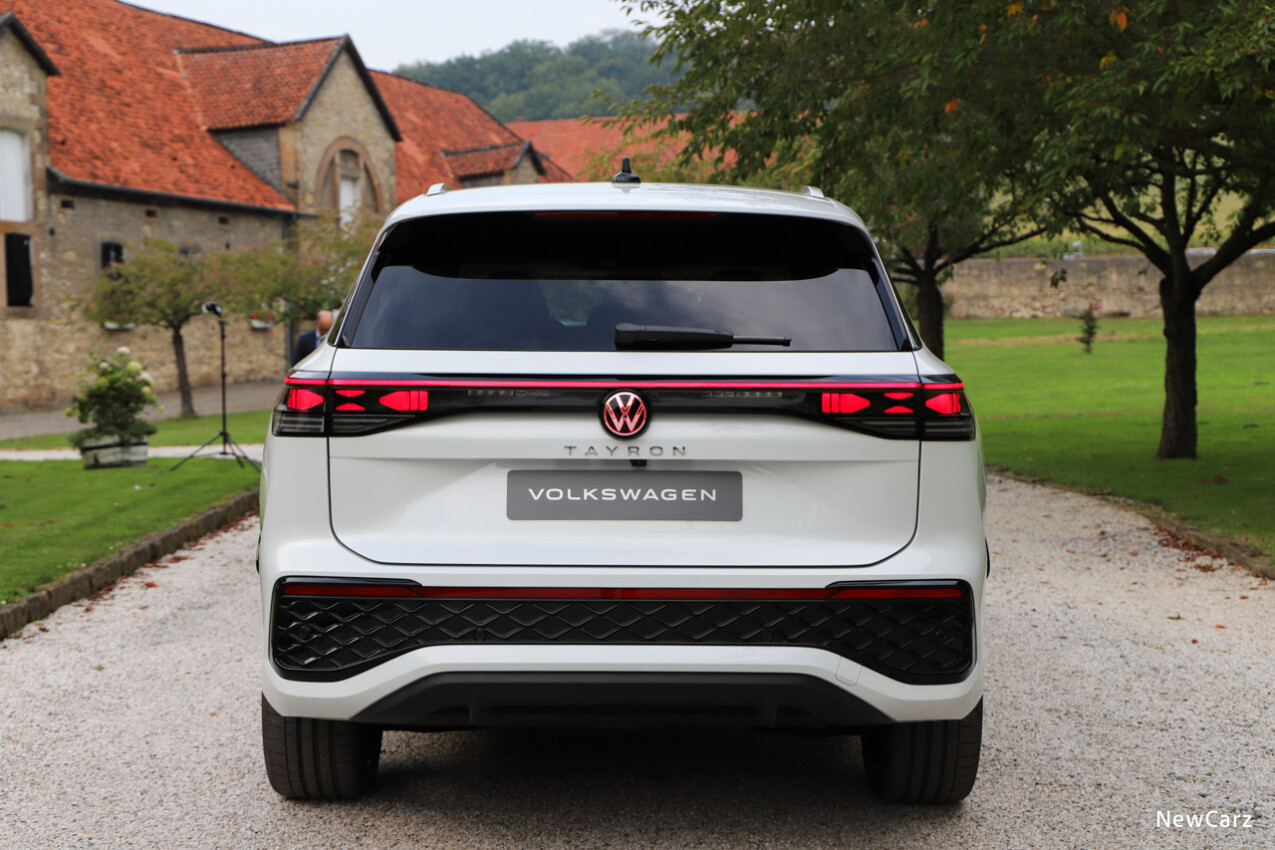 VW Tayron hinten